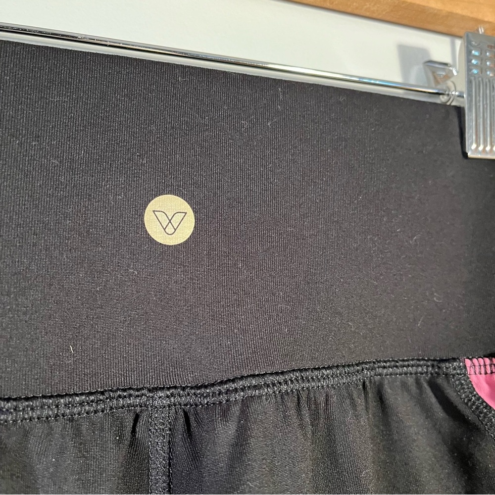 Livi Active Leggings Size 14/16 - Picture 3 of 5